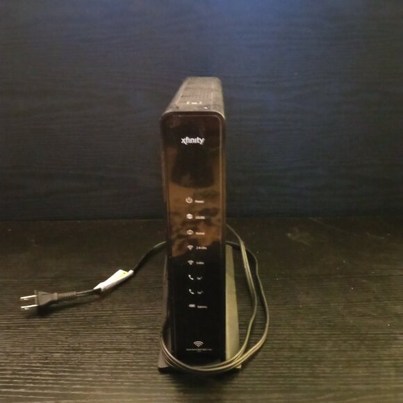 Comcast Xfinity Arris TG1682G XB3 DualBand Wifi Router 802.11AC Cable Modem - Picture 4 of 10